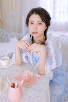 一女多男两根同时进去TXT